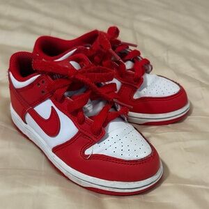 Nike Kids Sneakers in Red and White